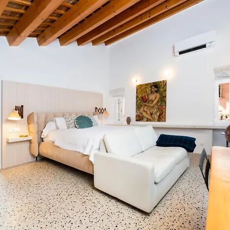 Balbi Deluxe Apartman *