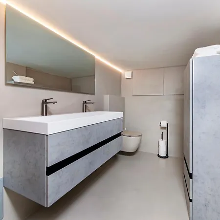 Balbi Deluxe Apartman *
